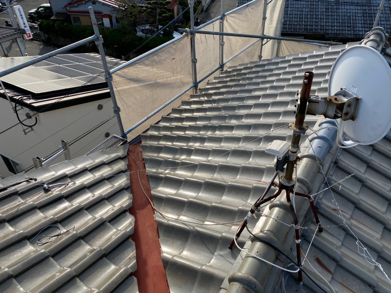 入隅のある形状で瓦屋根